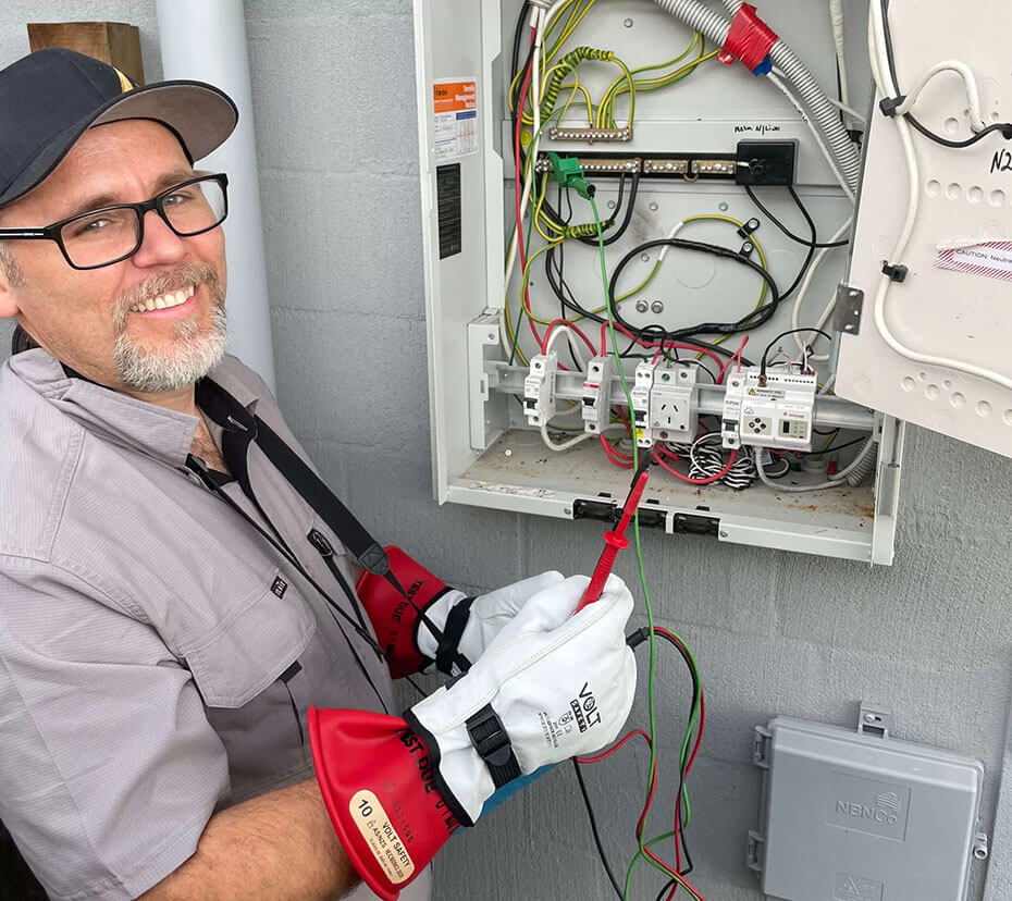 Connected-Electricians-And-Cablers