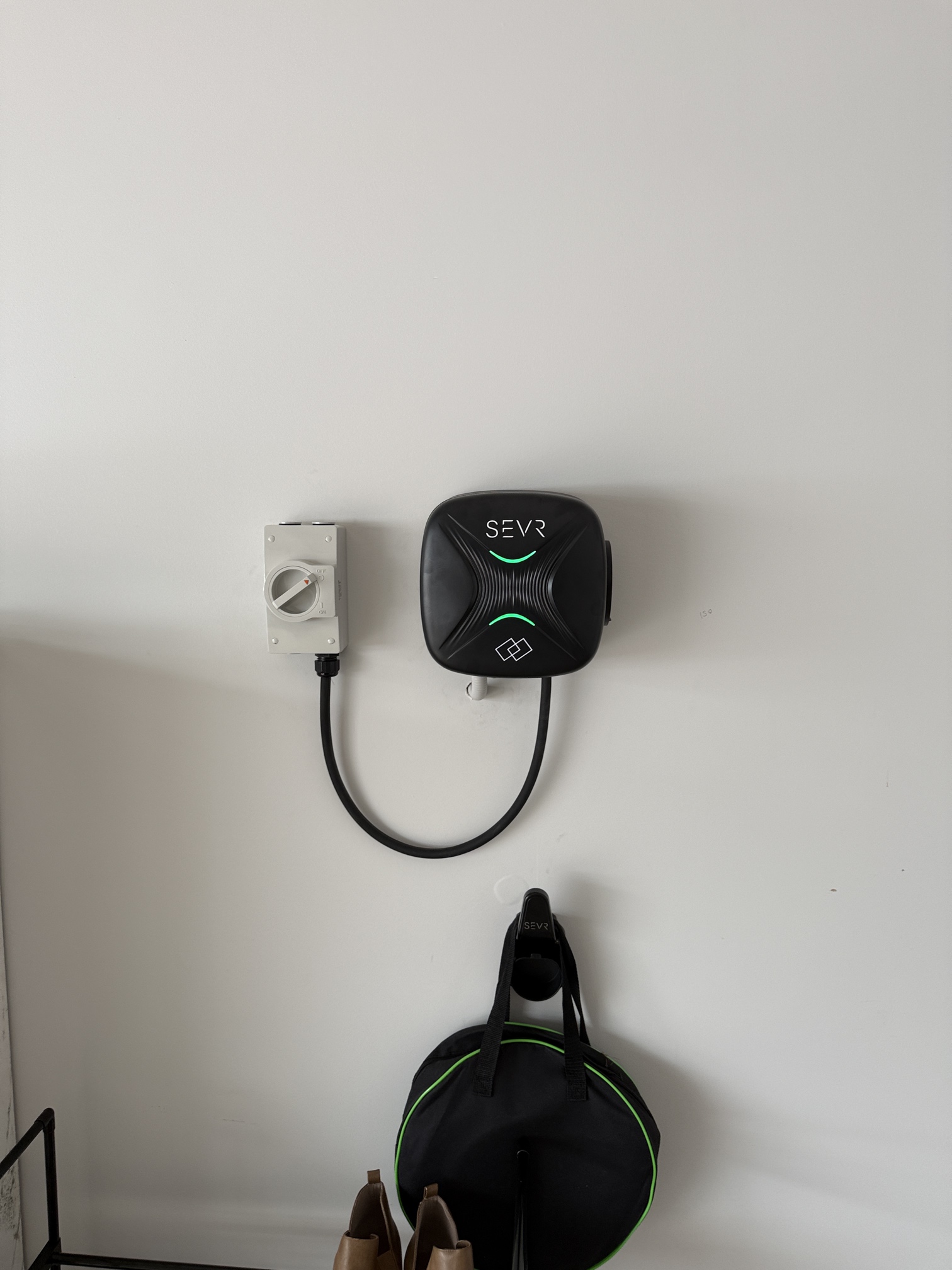 Commercial Electrician Services Commercial Electrician Services