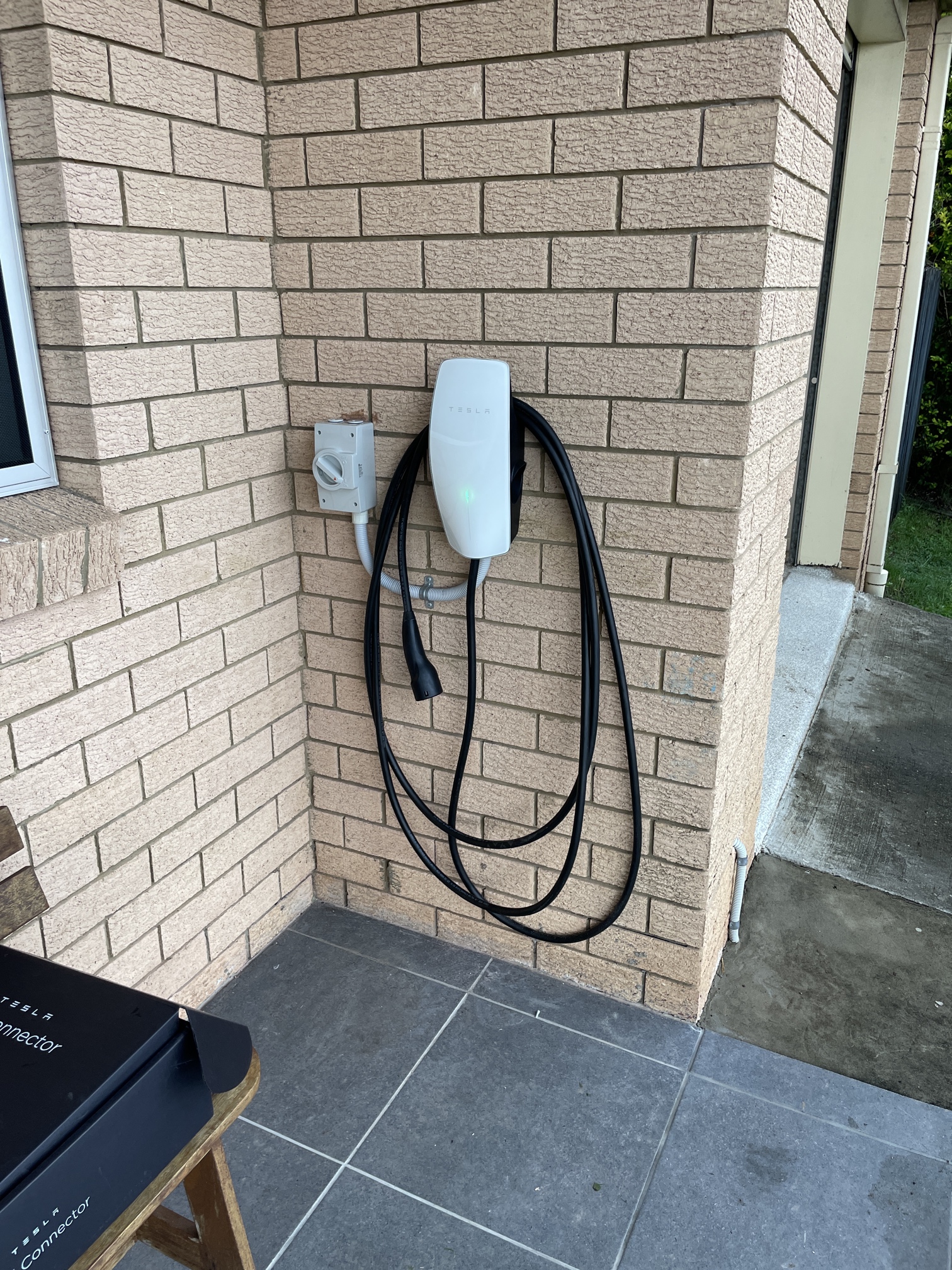 Commercial Electrician Services Commercial Electrician Services