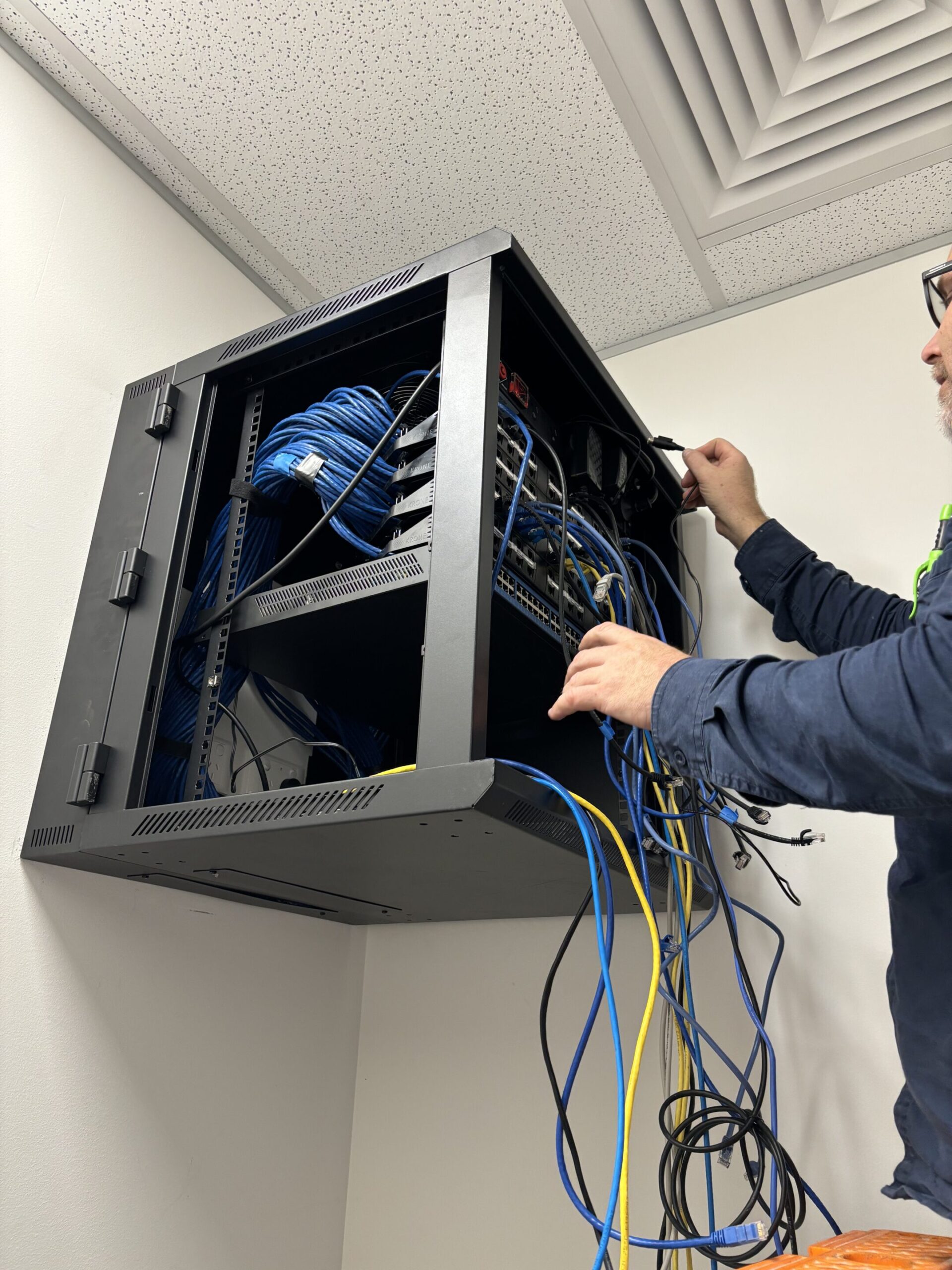 Industrial Electrician Brisbane